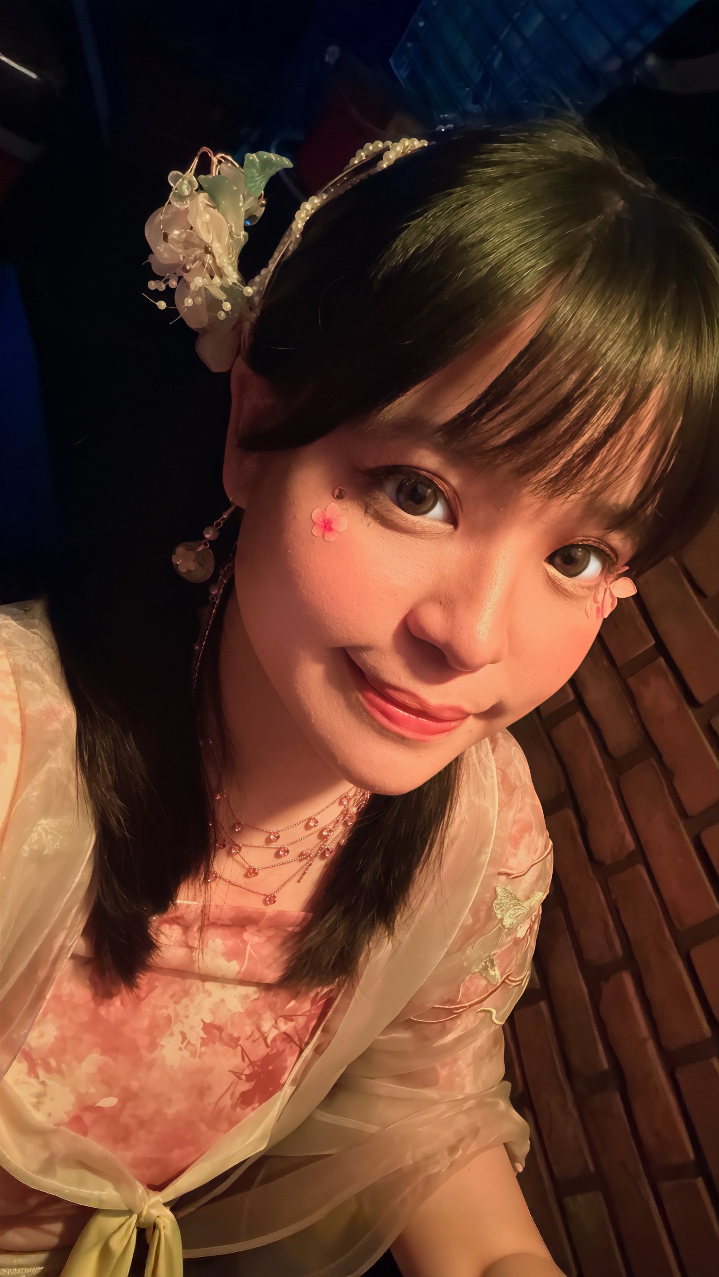 微多粒呀Victopria